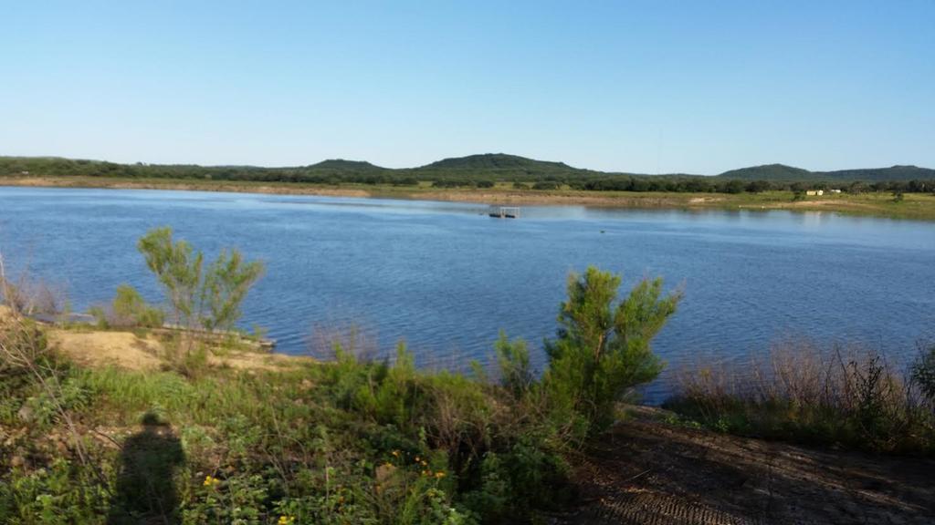 Medina Lake Camping Resort Cabin 3 Lakehills Esterno foto